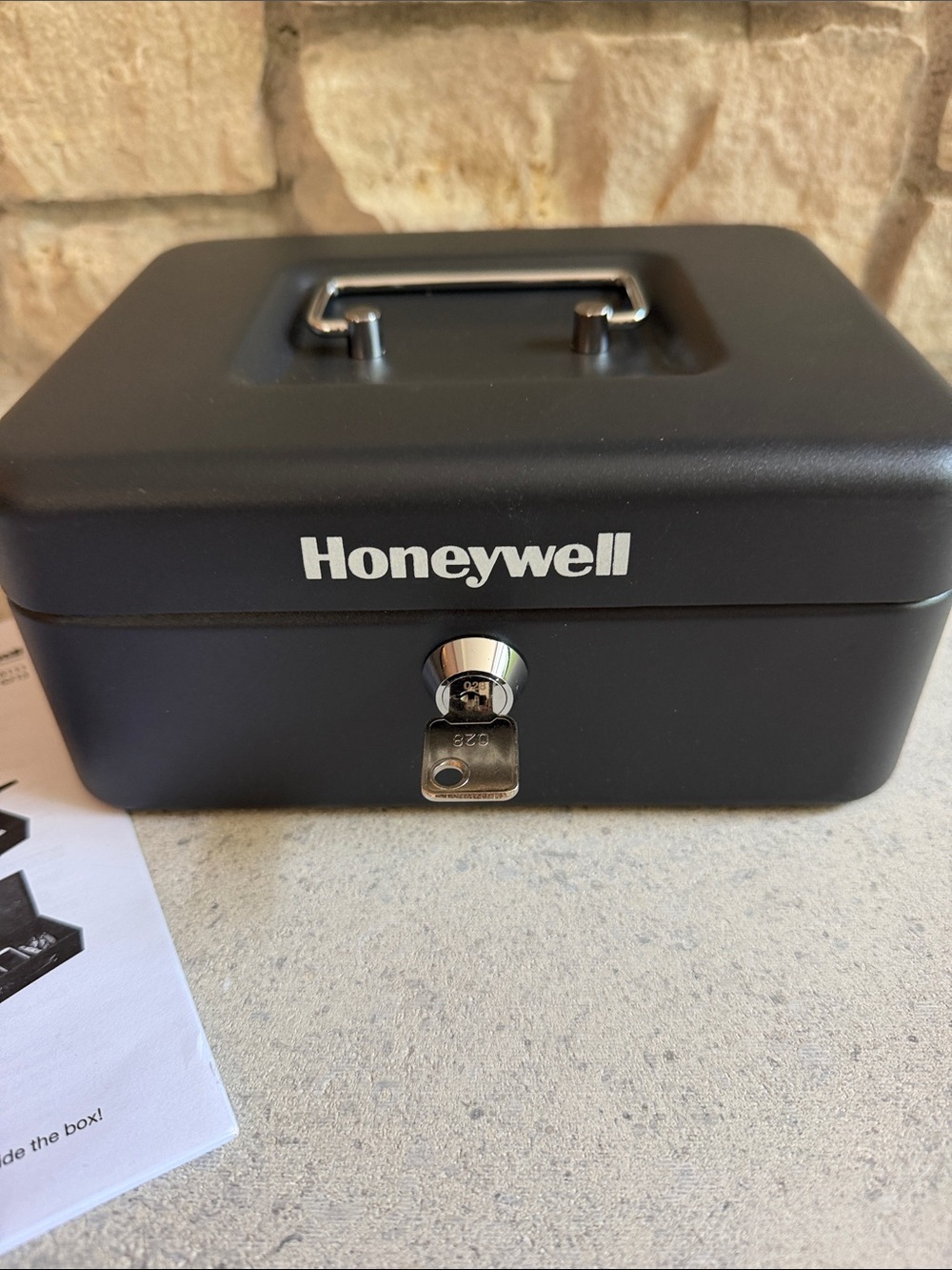 Honeywell Small Steel Locking Cash, Key and Security Box in Matte Black